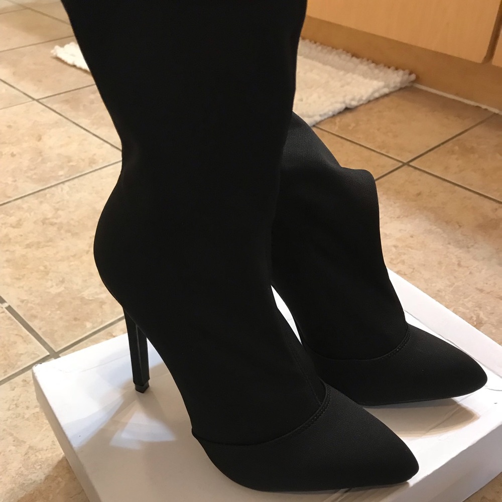 EGO Pointed Toe Sock Boot (Black Lycra)